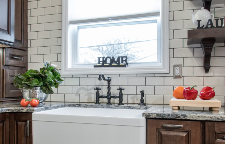 Traditional Warm-Toned Kitchen