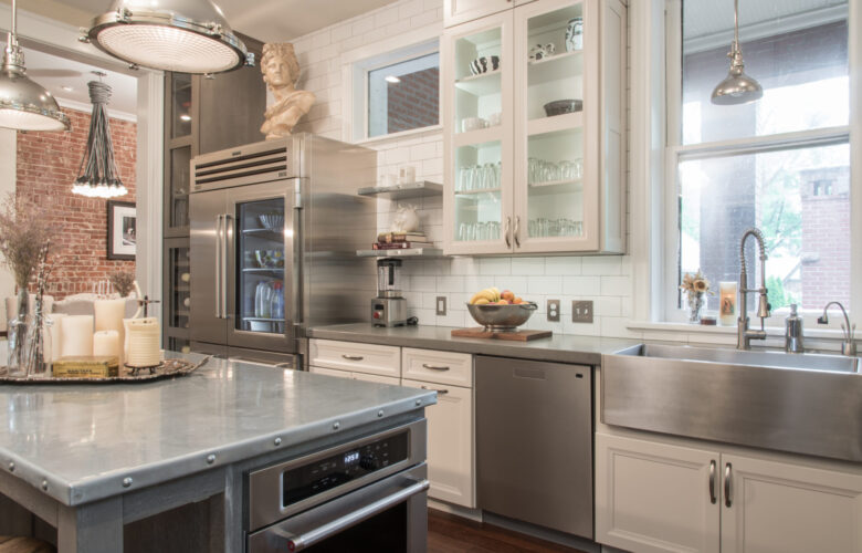 Elegantly Accented Kitchen