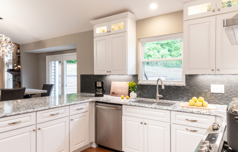 Transitional White Kitchen