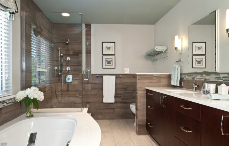 Transitional Primary Bath