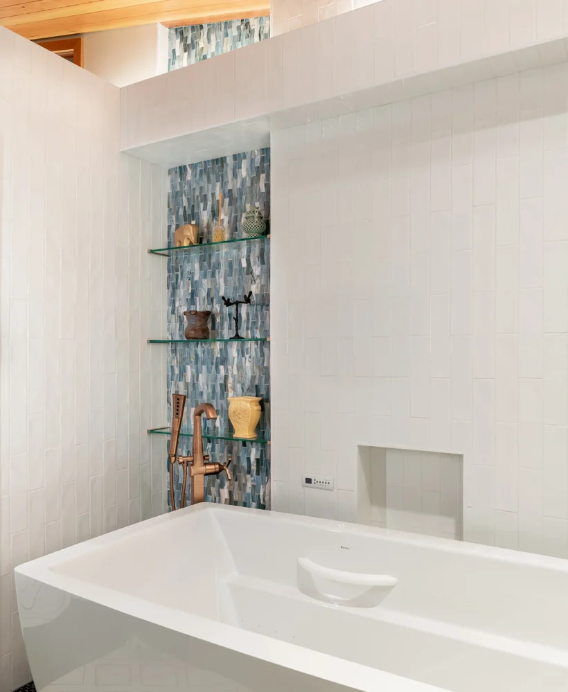 Silverman_Primary_Bath_03