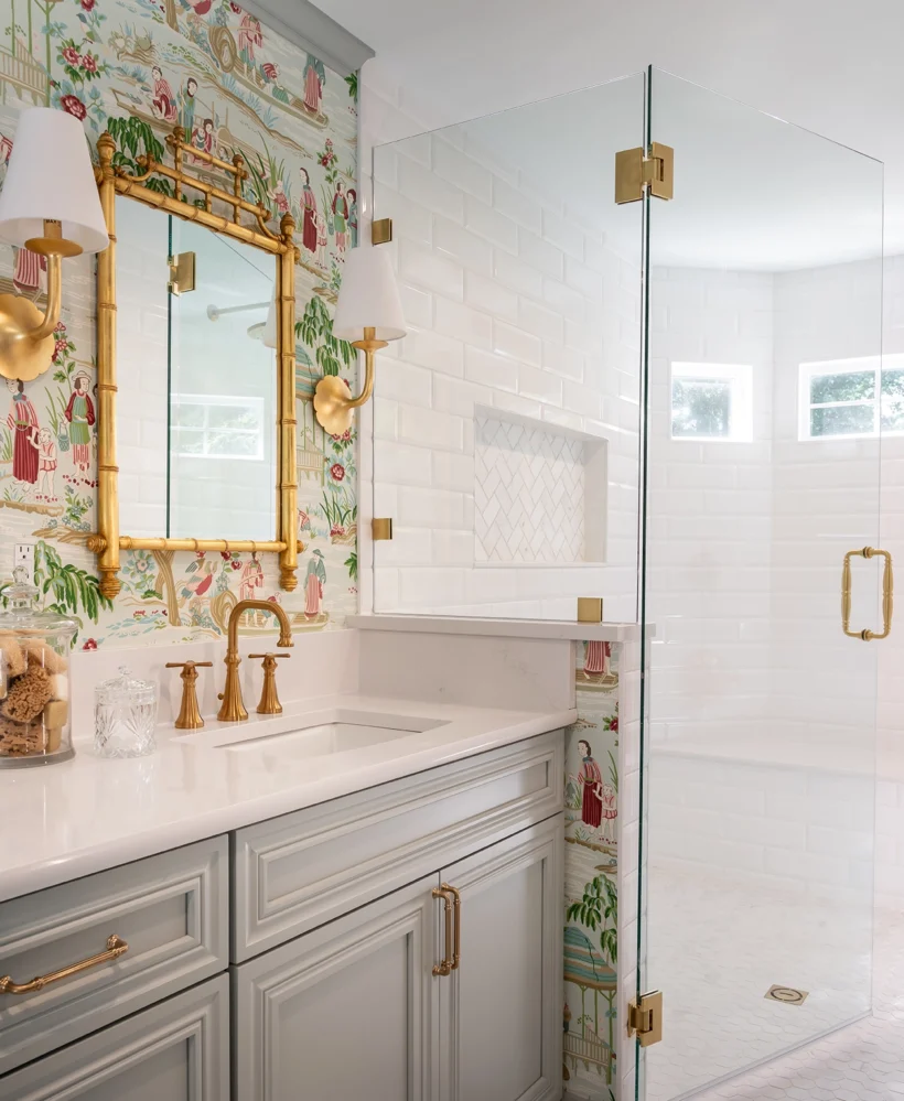Pacific_Main_Bath_06