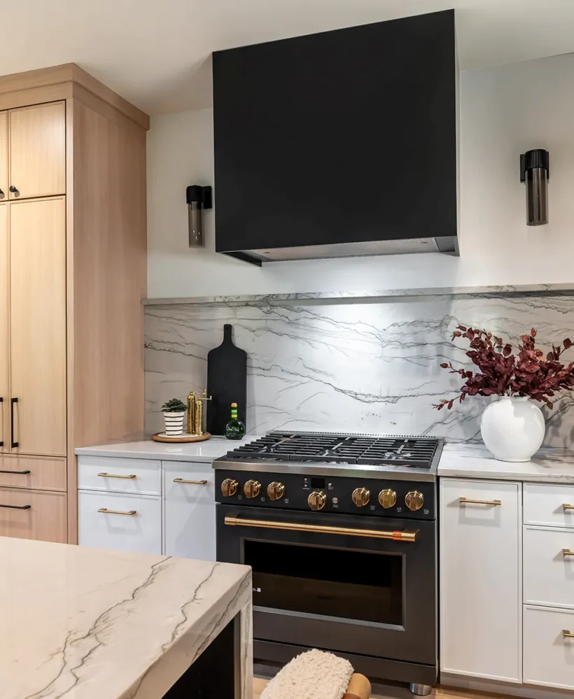 RSI - Birch Meadow Drive Kitchen--2