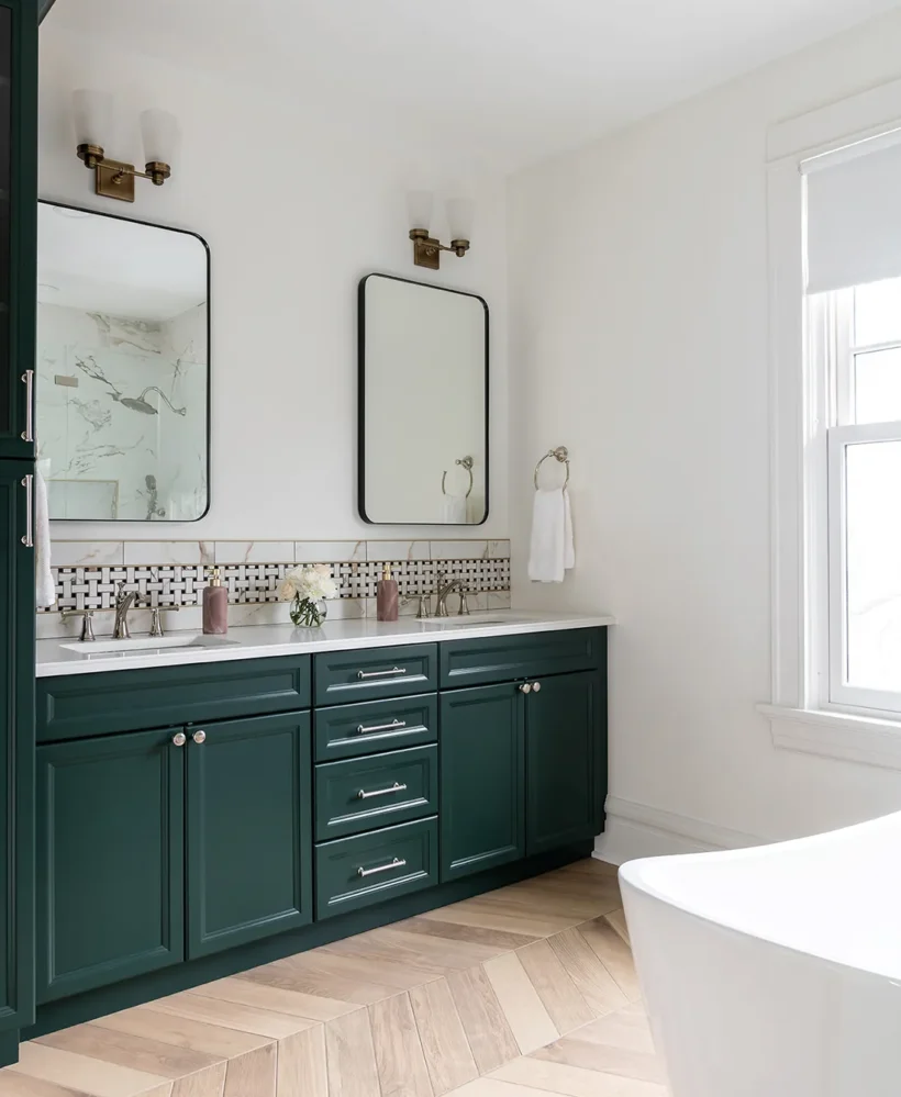 RSI - McCausland Main Bath--4